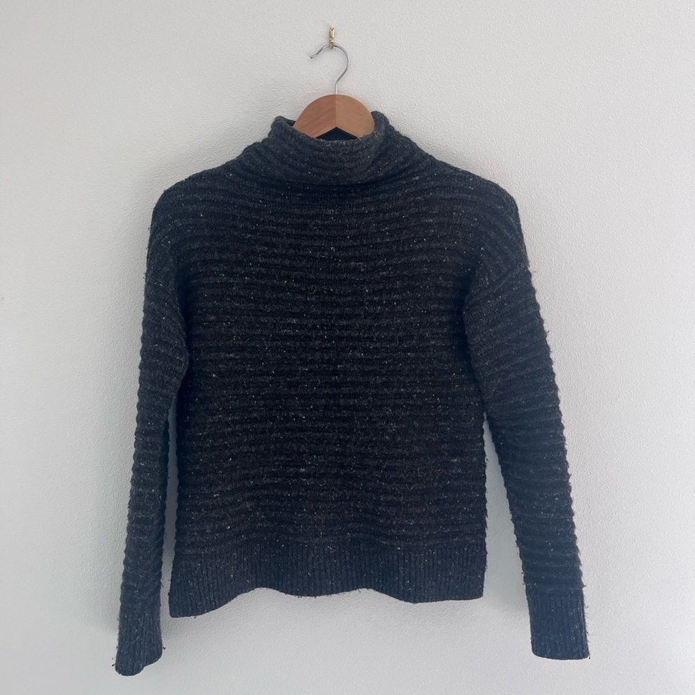 madewell funnel neck donegal sweater 🖤